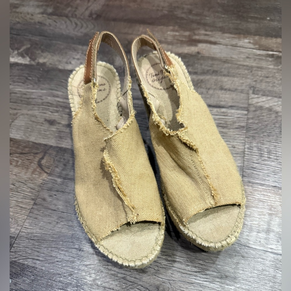 Tan Espadrille Shoes with Suede Texture